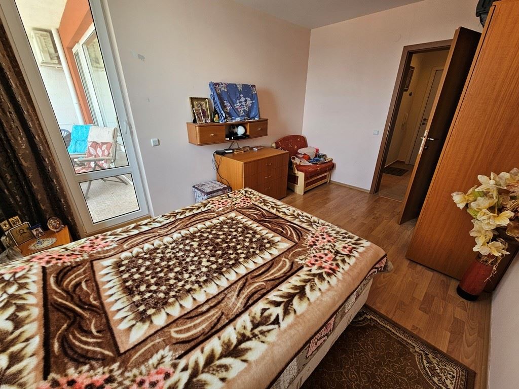 Свети Влас, първа линия море - панорамен апартамент с морска гледка от всяка стая 