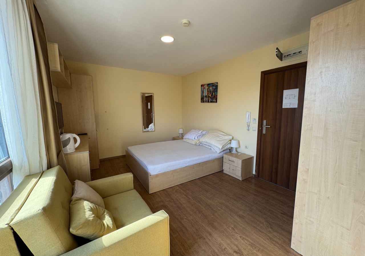 Студио на първа линия море в Свети Влас – комбинация от локация и комфорт 