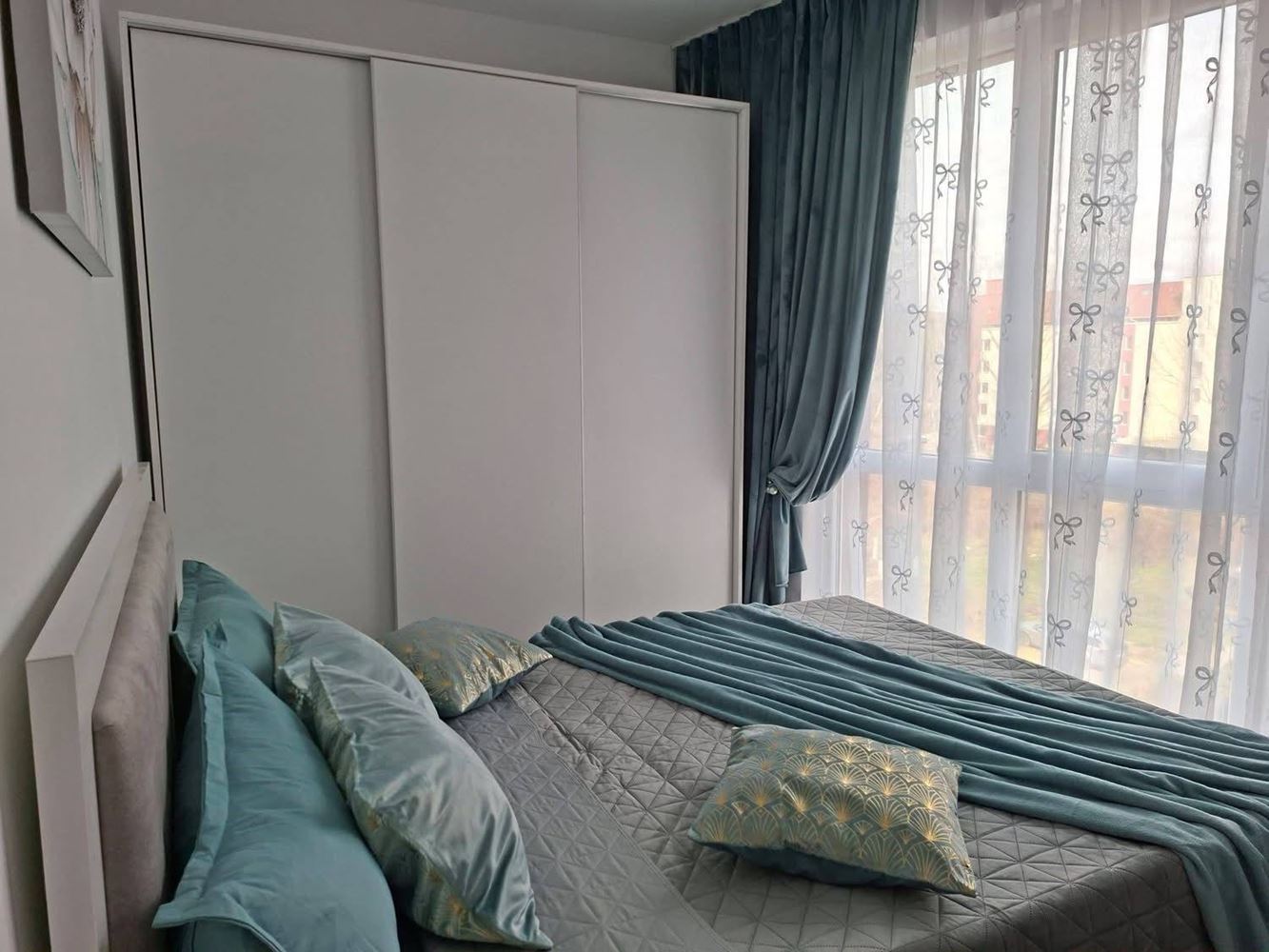 Стилен двустаен апартамент с ниска такса поддръжка в Слънчев бряг – комфорт, сигурност и отлична инвестиция на морето