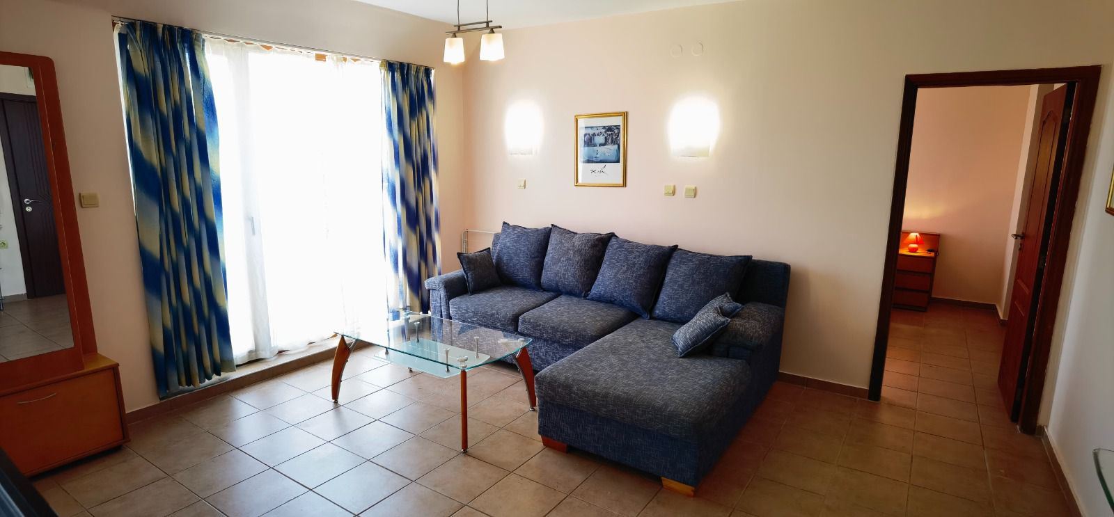 Просторен тристаен апартамент на последен етаж в Слънчев бряг — комфорт, стил и зелена хармония край морето