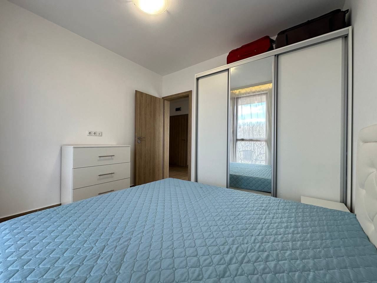 Тристаен апартамент в елитен комплекс на Слънчев бряг – модерен лукс, комфорт и морска атмосфера