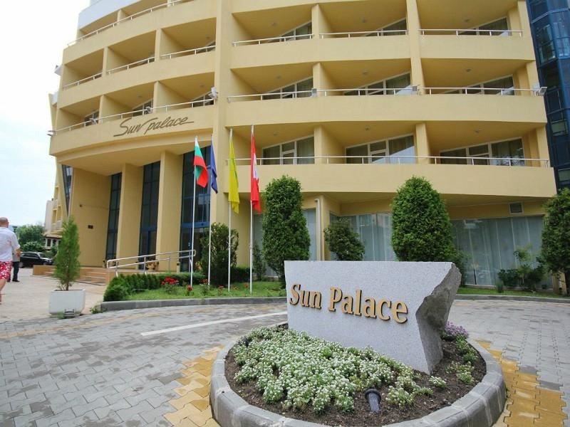 Двустаен апартамент на 200 м от плажа в Слънчев бряг – отлична локация и инвестиционен потенциал