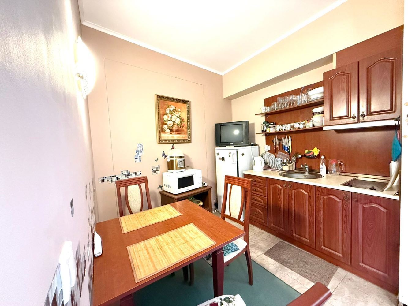 Луксозен двустаен апартамент с панорамна морска гледка в Поморие