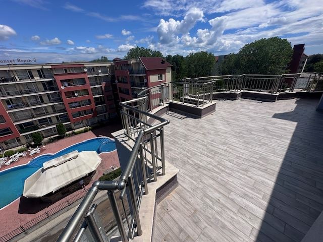 Ново строителство в Слънчев бряг – голям тристаен апартамент без месечни такси!