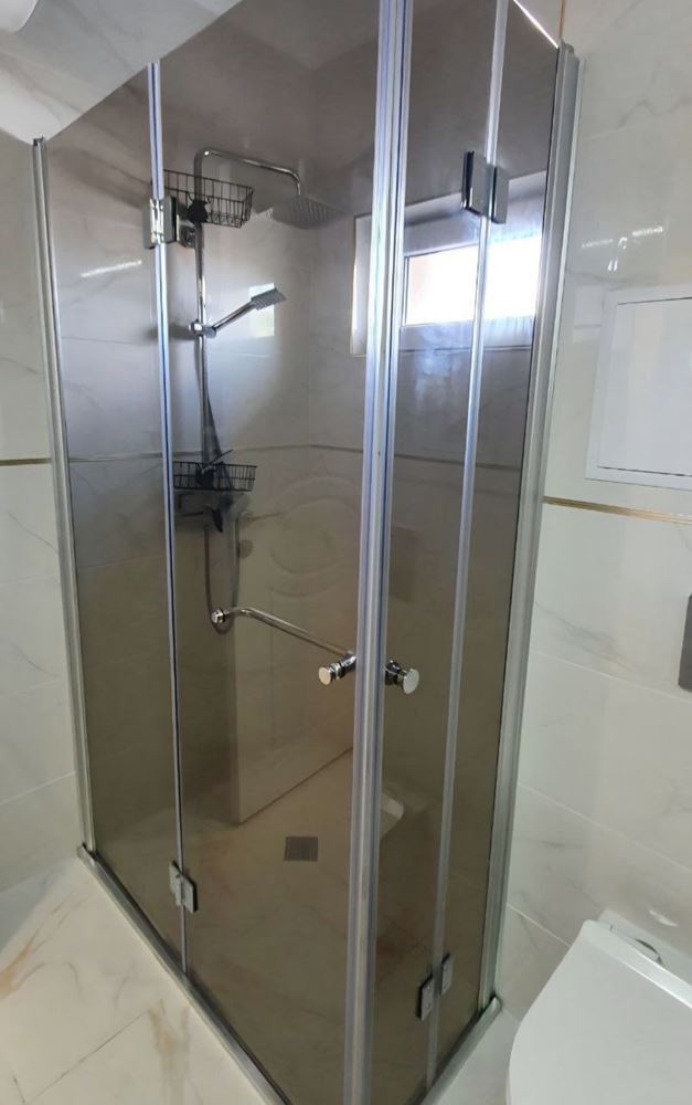 Пентхаус с впечатляваща тераса и панорамна гледка – стил и простор на последния етаж