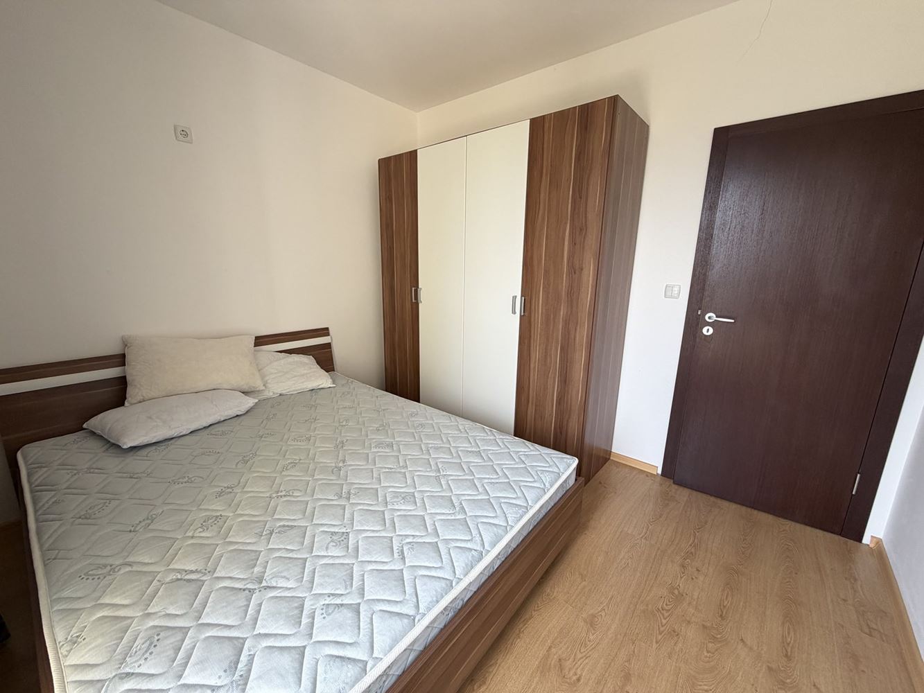 Двустаен апартамент на крачки от Южния плаж в Равда – без такса поддръжка