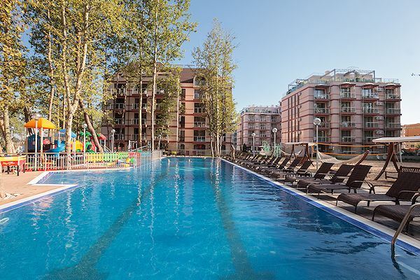 Модерно студио в престижен комплекс на Слънчев бряг – идеално за инвестиция и комфортен живот