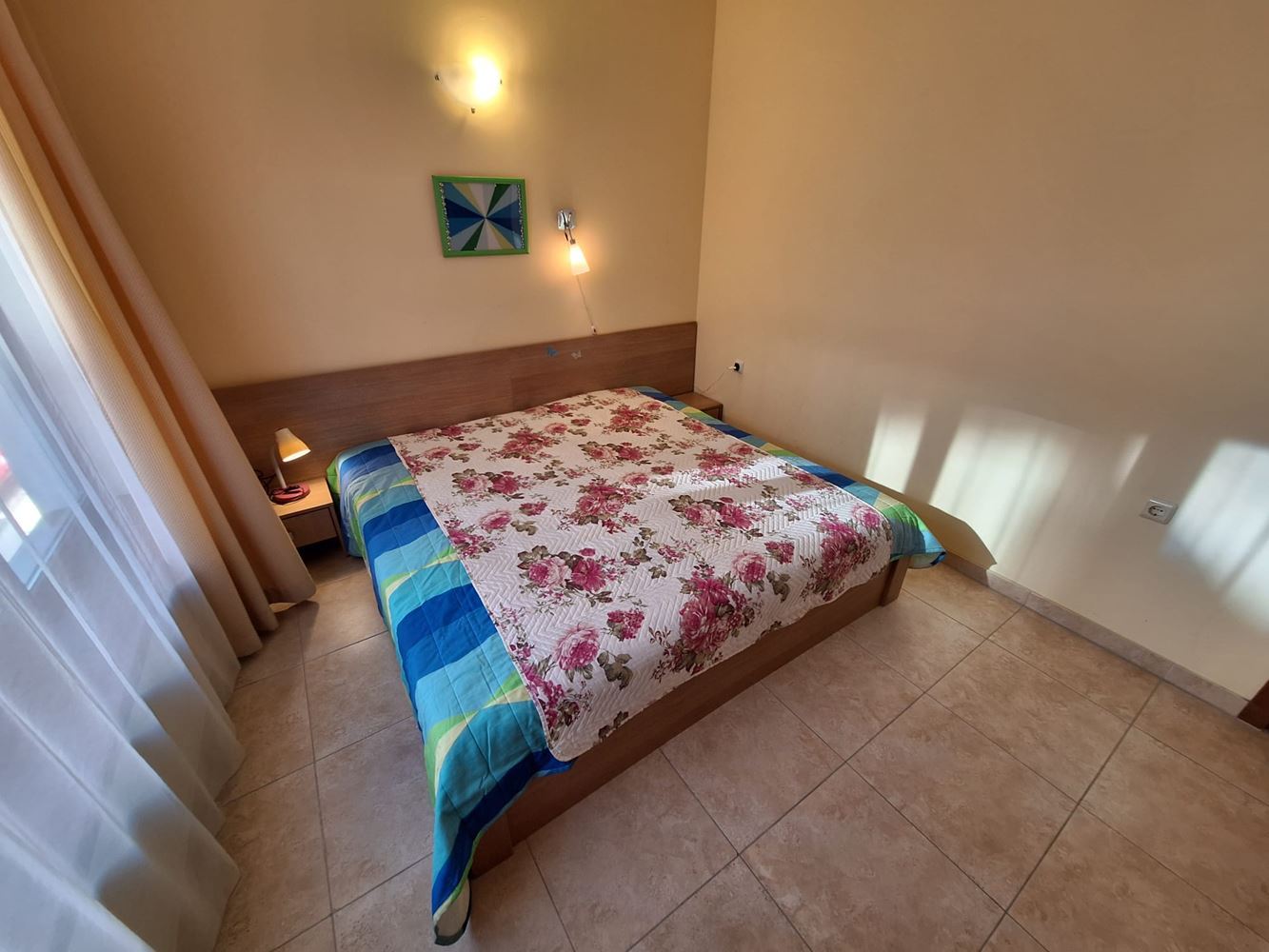 Двустаен апартамент с панорамна гледка към басейн – Слънчев бряг, само на 300 м от морето