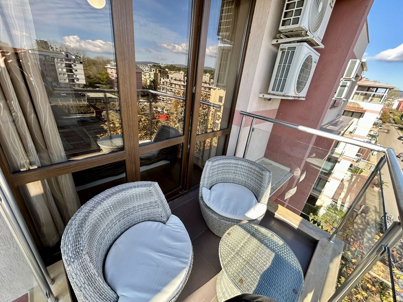 Модерно студио в престижен комплекс на Слънчев бряг – идеално за инвестиция и комфортен живот