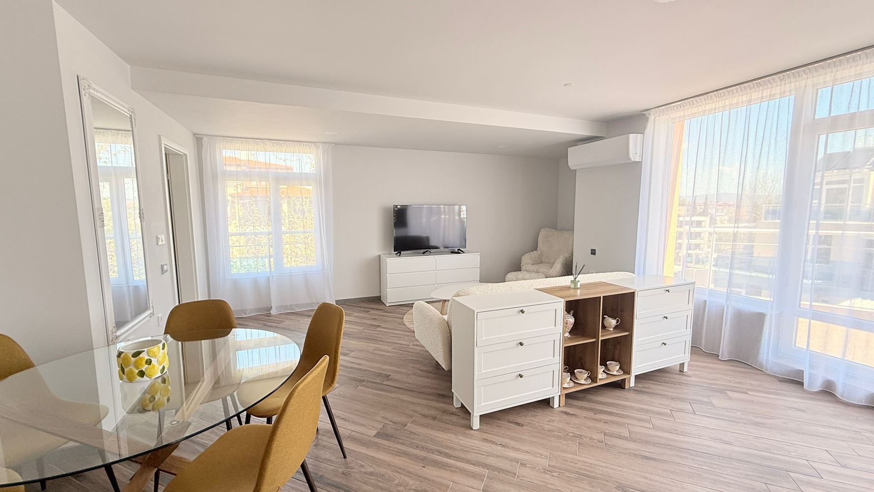 Луксозен четиристаен апартамент на първа линия в Равда – простор, престиж и впечатляваща морска панорама