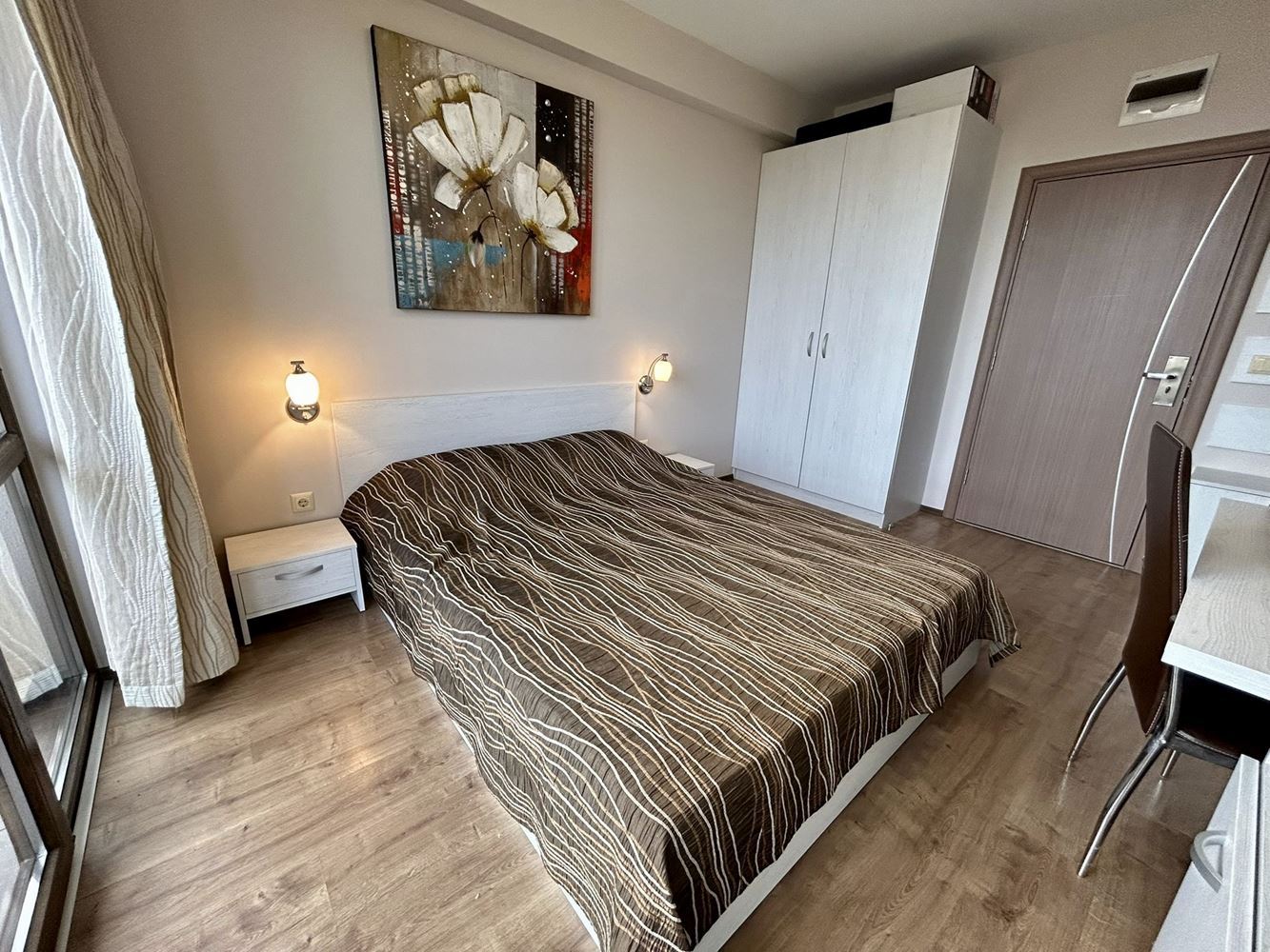 Модерно студио в престижен комплекс на Слънчев бряг – идеално за инвестиция и комфортен живот