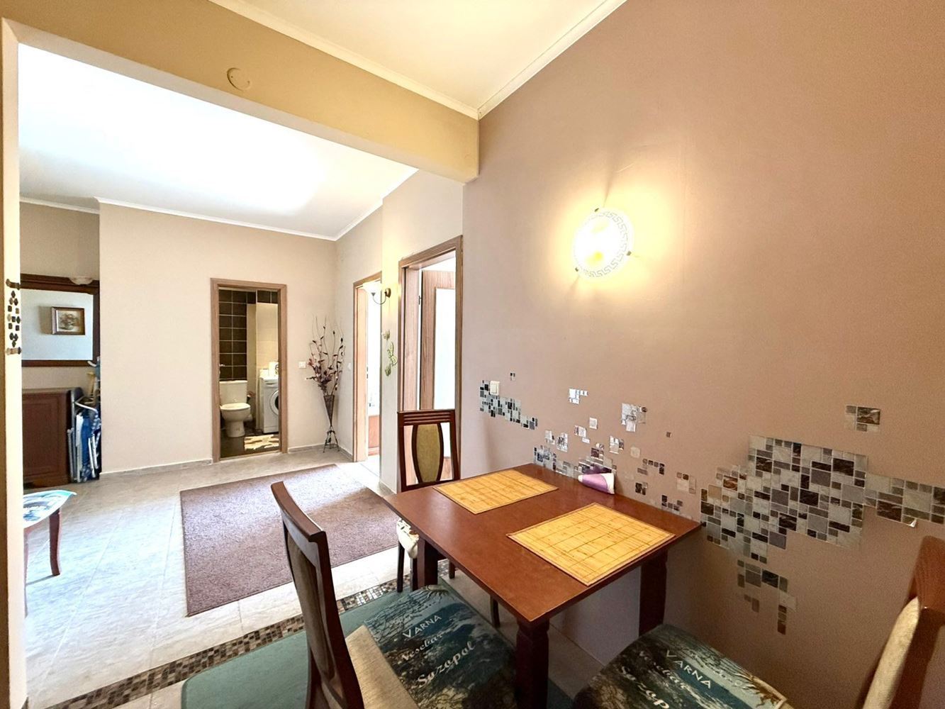 Луксозен двустаен апартамент с панорамна морска гледка в Поморие