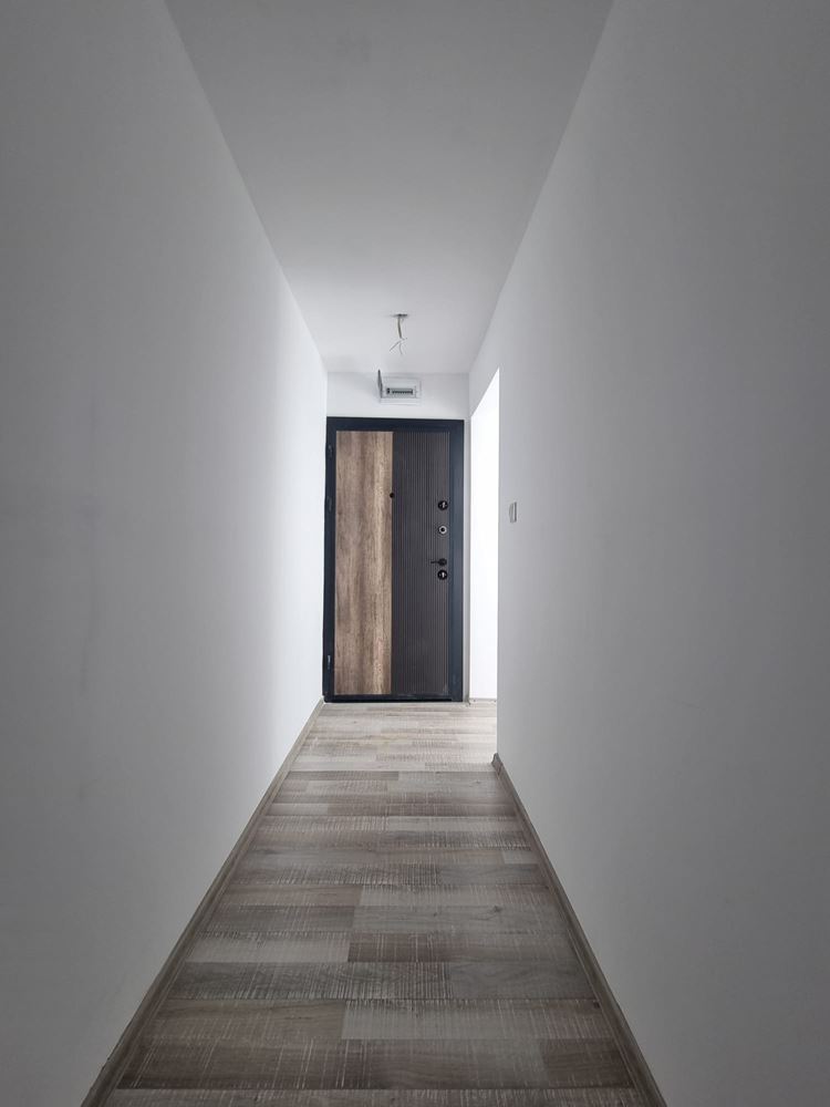 Светъл и модерен апартамент с отлична локация – съчетание на комфорт, природа и морски дух