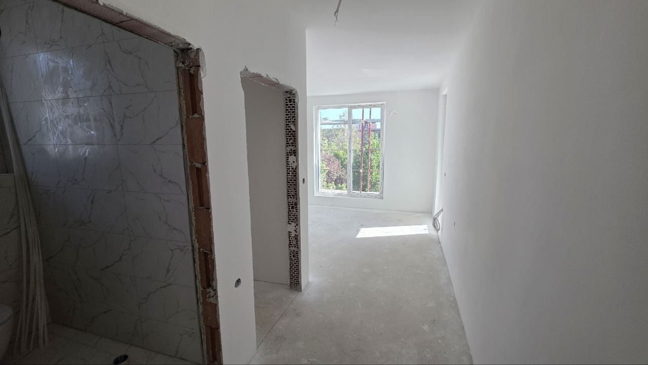 Модерно студио „до ключ“ в нова сграда – отлична локация и без такса поддръжка