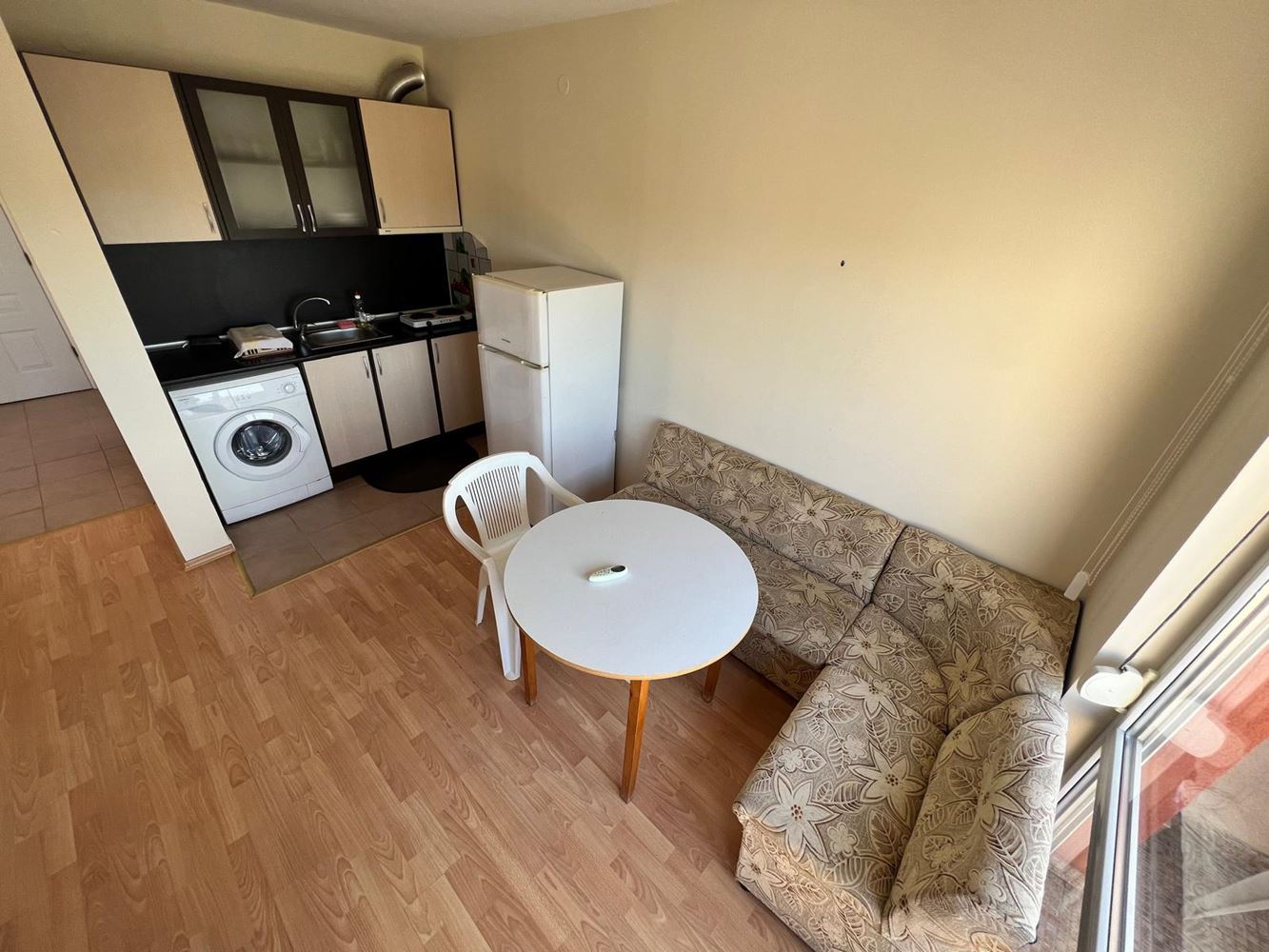 Просторно и напълно обзаведено студио в Слънчев бряг – готово за живот или инвестиция