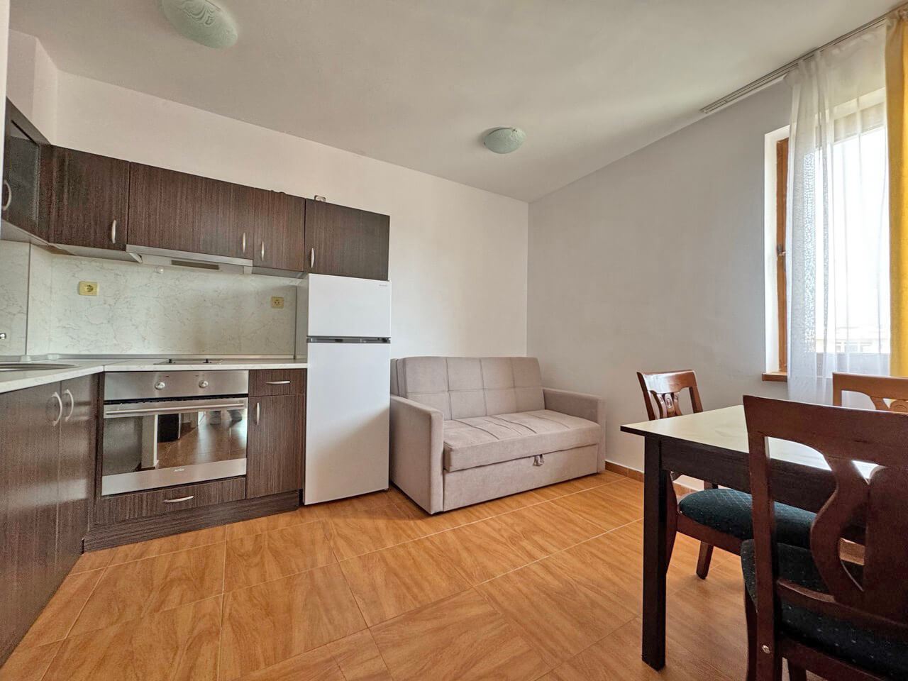 Уют и практичност - двустаен апартамент в комплекс на Слънчев бряг