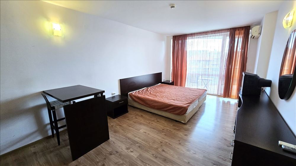 Елегантно студио в елитен комплекс в Сарафово – няколко крачки от плажа, лукс, СПА и басейн пред Вас