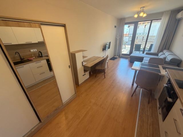 Студио с морска панорама в луксозен комплекс в Ахелой – комфорт, стил и релакс