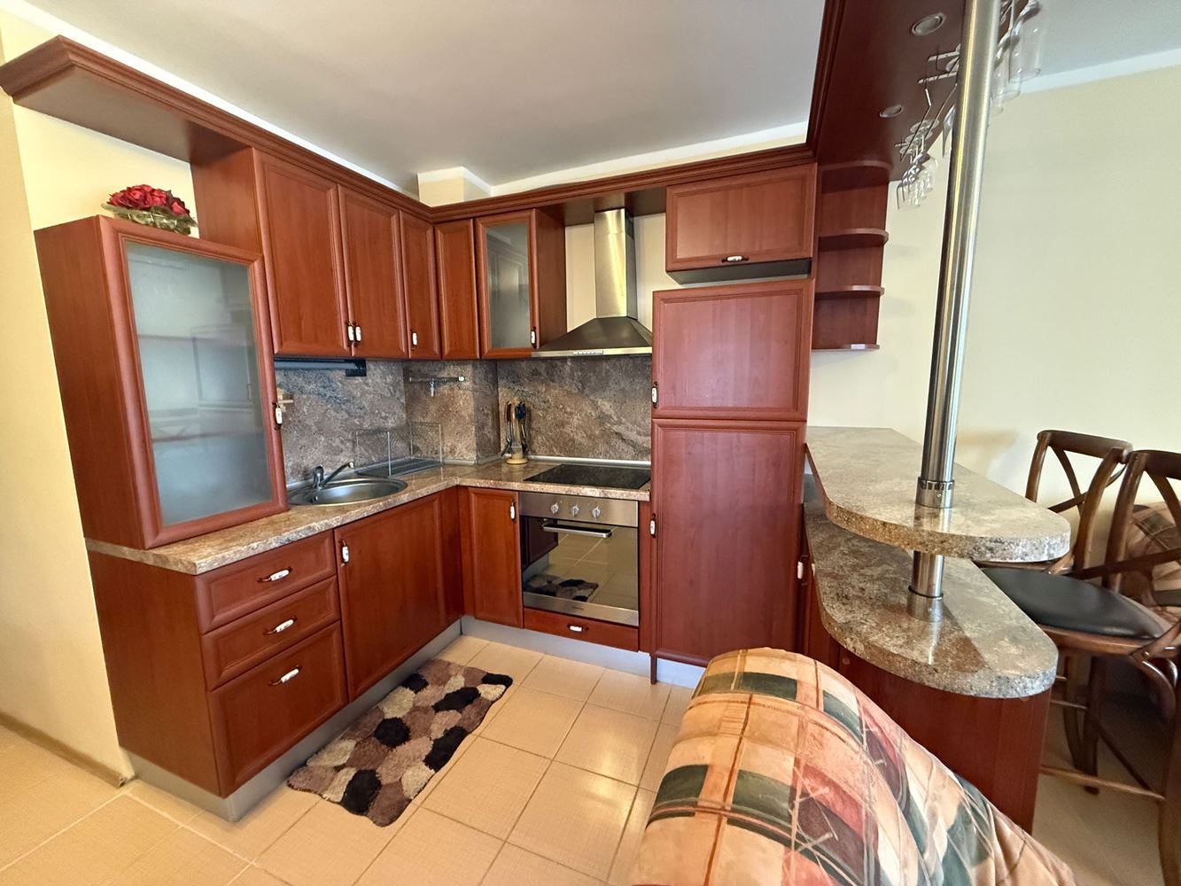 Просторен тристаен апартамент в Слънчев бряг – комфорт, природа и ниска такса поддръжка