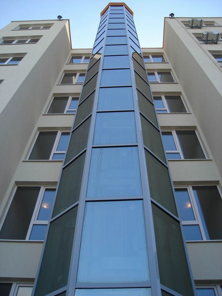 Просторен и модерен двустаен апартамент с всички удобства в Поморие